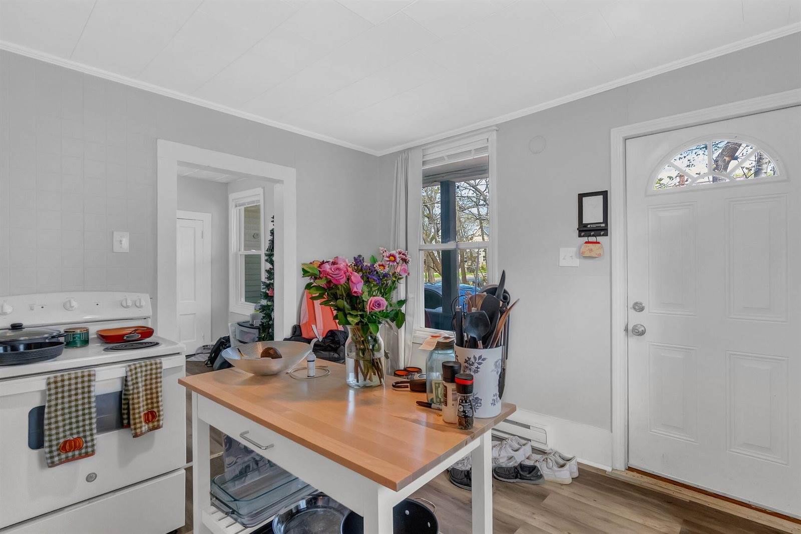 34 6th Street, Old Town, ME 04468