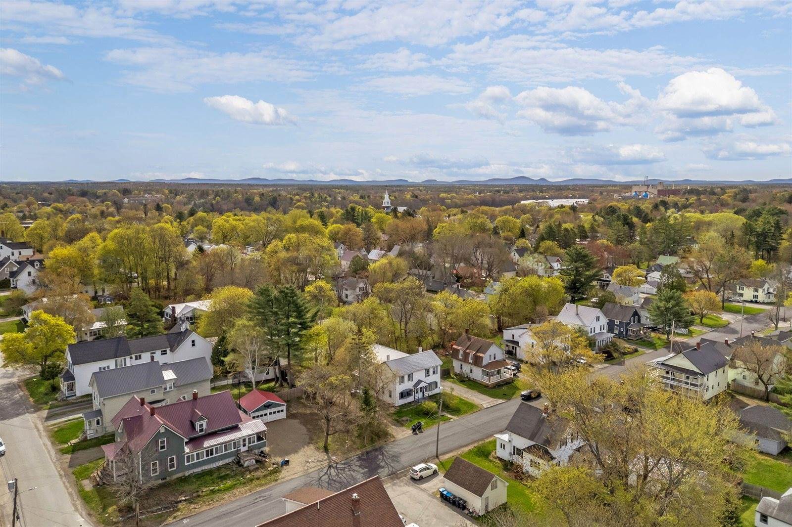 34 6th Street, Old Town, ME 04468