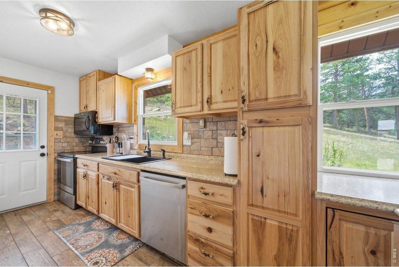 246 Picacho Pl, Drake, CO 80515