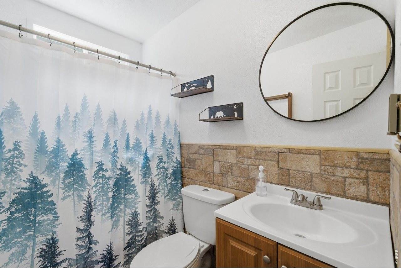 246 Picacho Pl, Drake, CO 80515