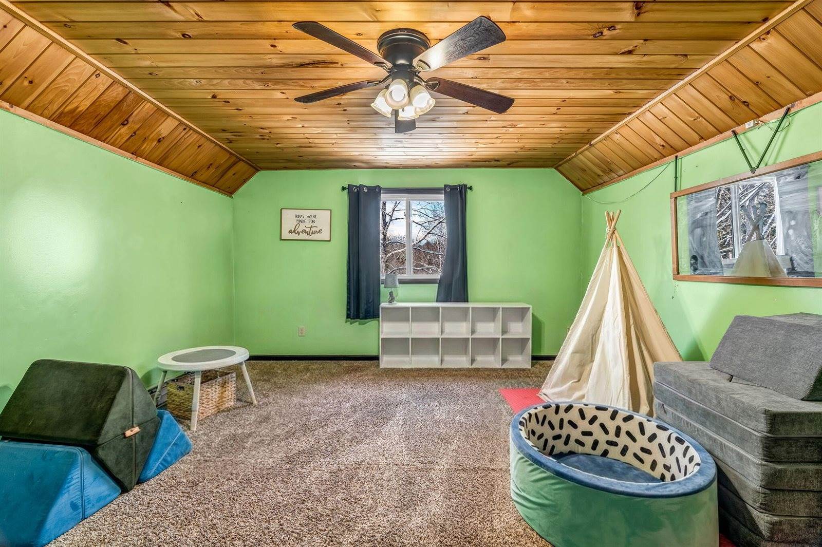 25 Mountain High Drive, Orrington, ME 04474