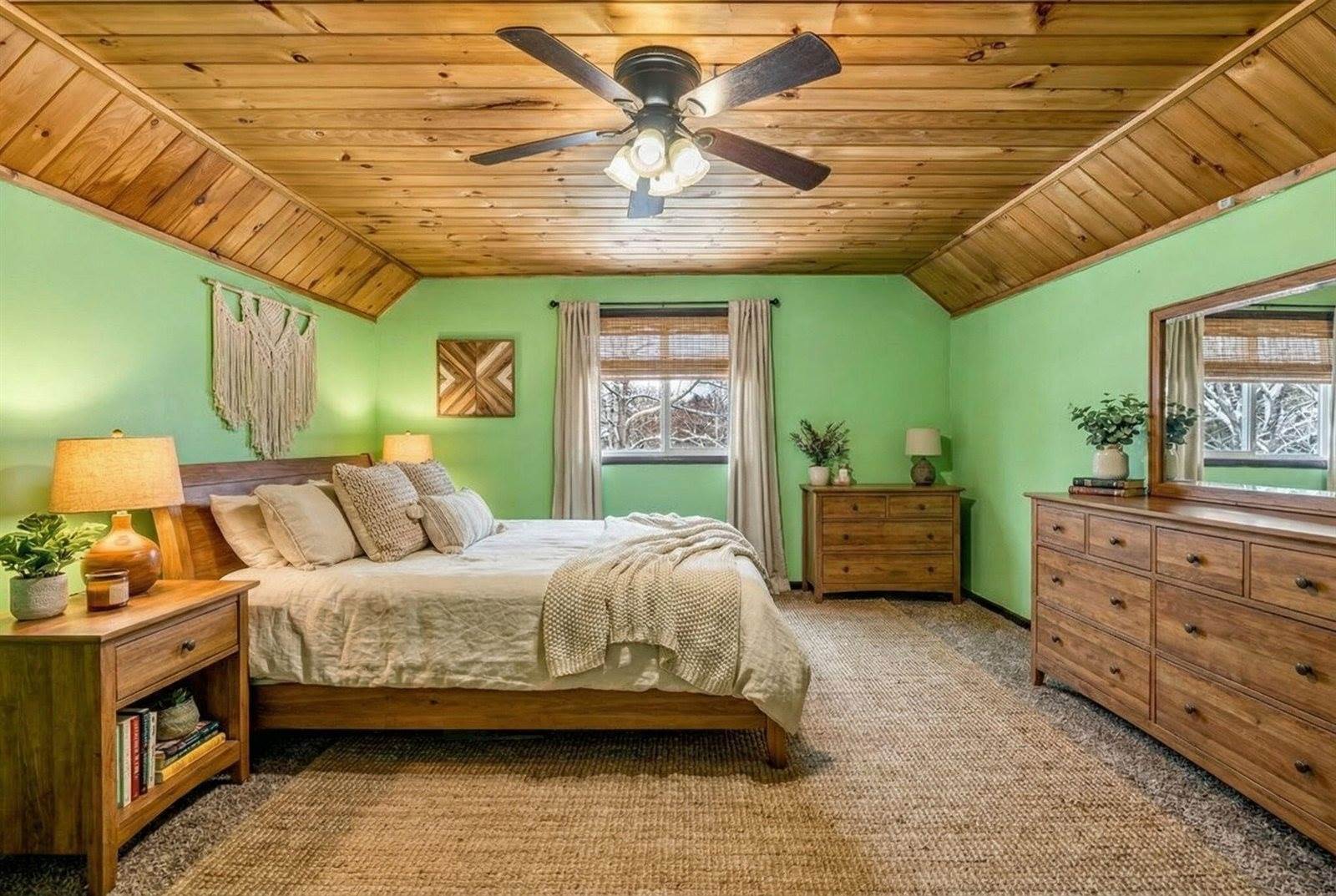 25 Mountain High Drive, Orrington, ME 04474