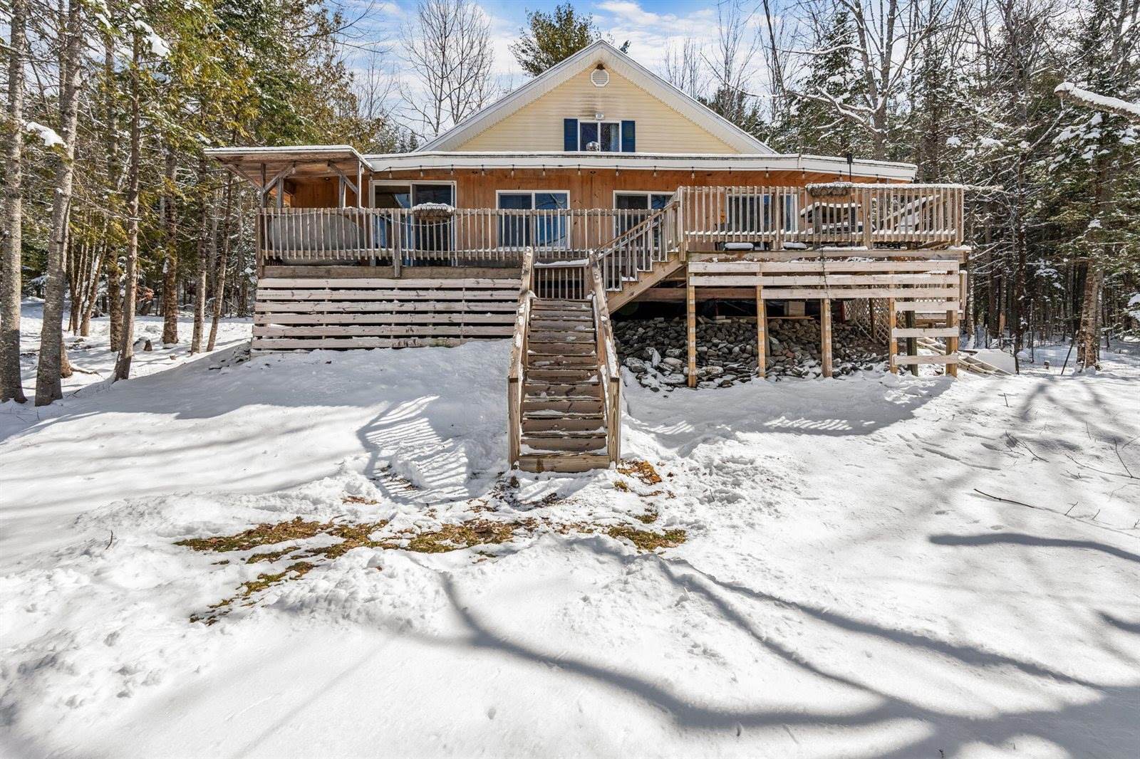 25 Mountain High Drive, Orrington, ME 04474