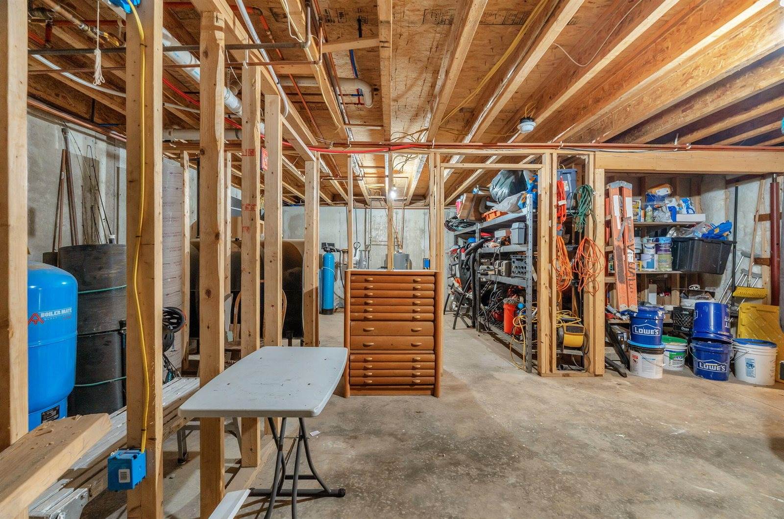 65 Center Drive, Orrington, ME 04474