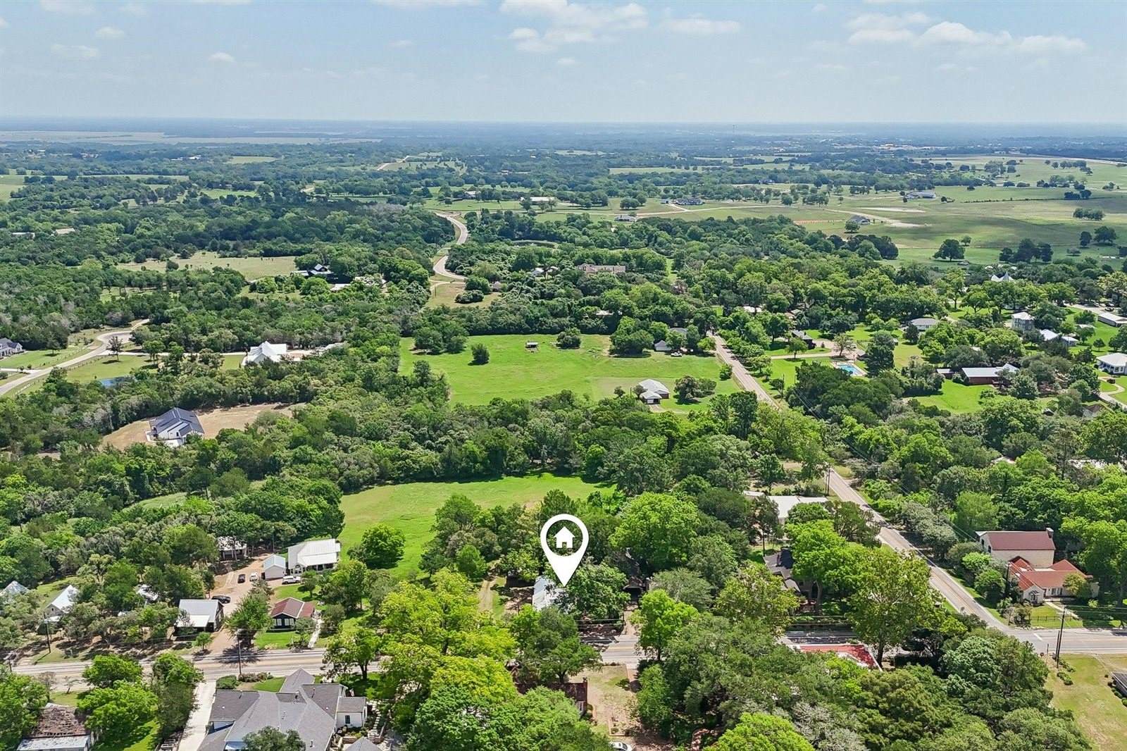 4925 Main Street, Chappell Hill, TX 77426