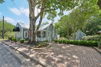 4925 Main Street, Chappell Hill, TX 77426