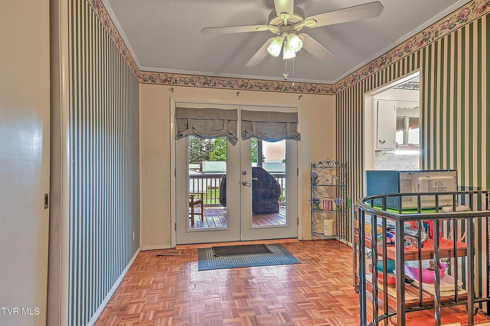 2405 Melborne Drive, Johnson City, TN 37601