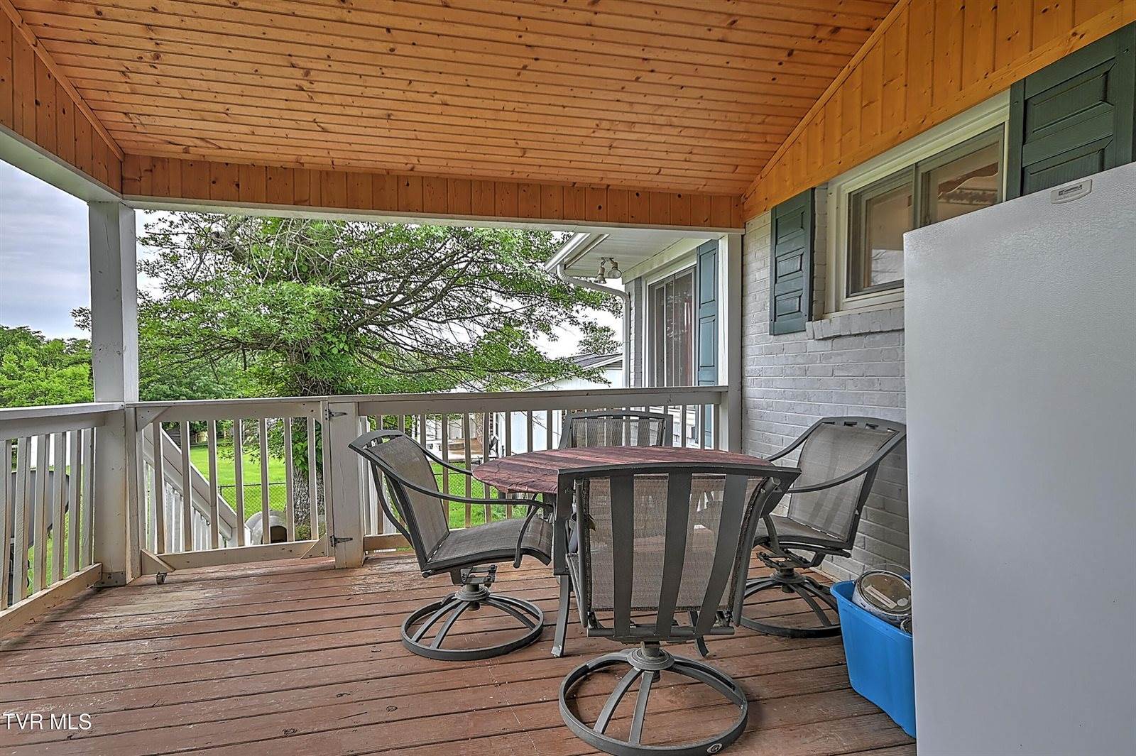 2405 Melborne Drive, Johnson City, TN 37601