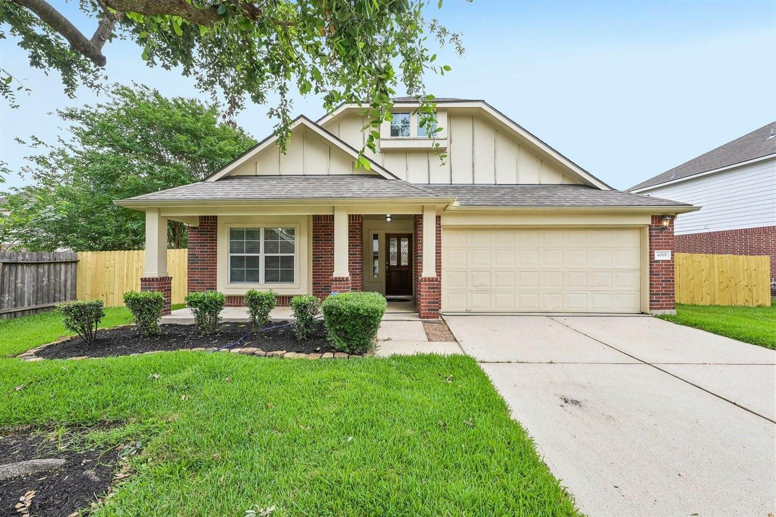 4918 Dwarf Honey Suckle Court, Houston, TX 77084