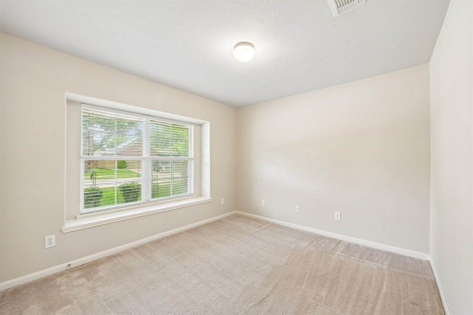 4918 Dwarf Honey Suckle Court, Houston, TX 77084