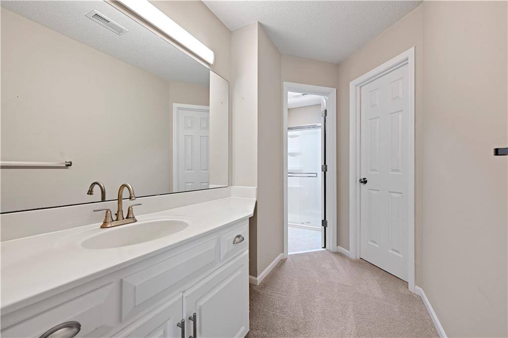 10468 West 131st Street, Overland Park, KS 66213
