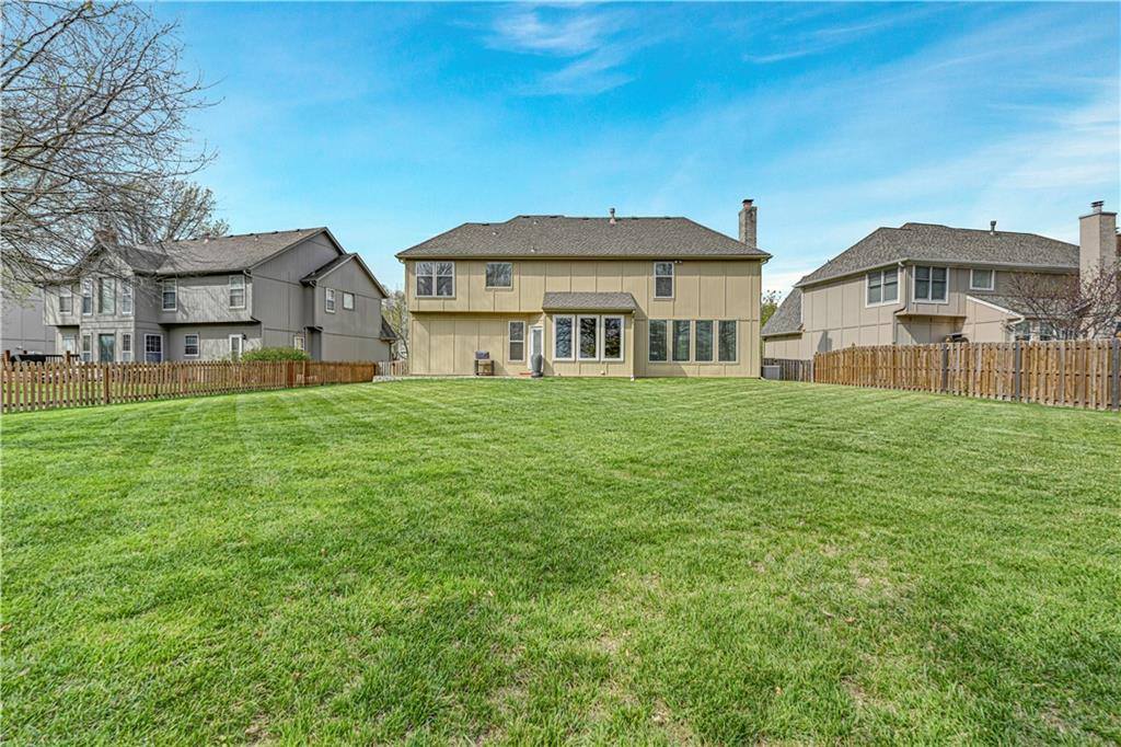 10468 West 131st Street, Overland Park, KS 66213