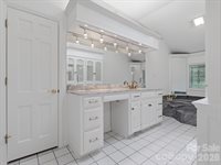 3713 Eaglebrook Drive, Gastonia, NC 28056