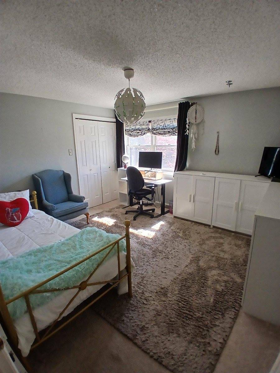 36 Evergreen Avenue, Broomall, PA 19008