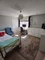 36 Evergreen Avenue, Broomall, PA 19008