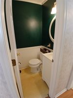 36 Evergreen Avenue, Broomall, PA 19008