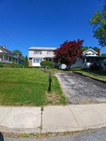 36 Evergreen Avenue, Broomall, PA 19008