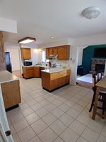 36 Evergreen Avenue, Broomall, PA 19008