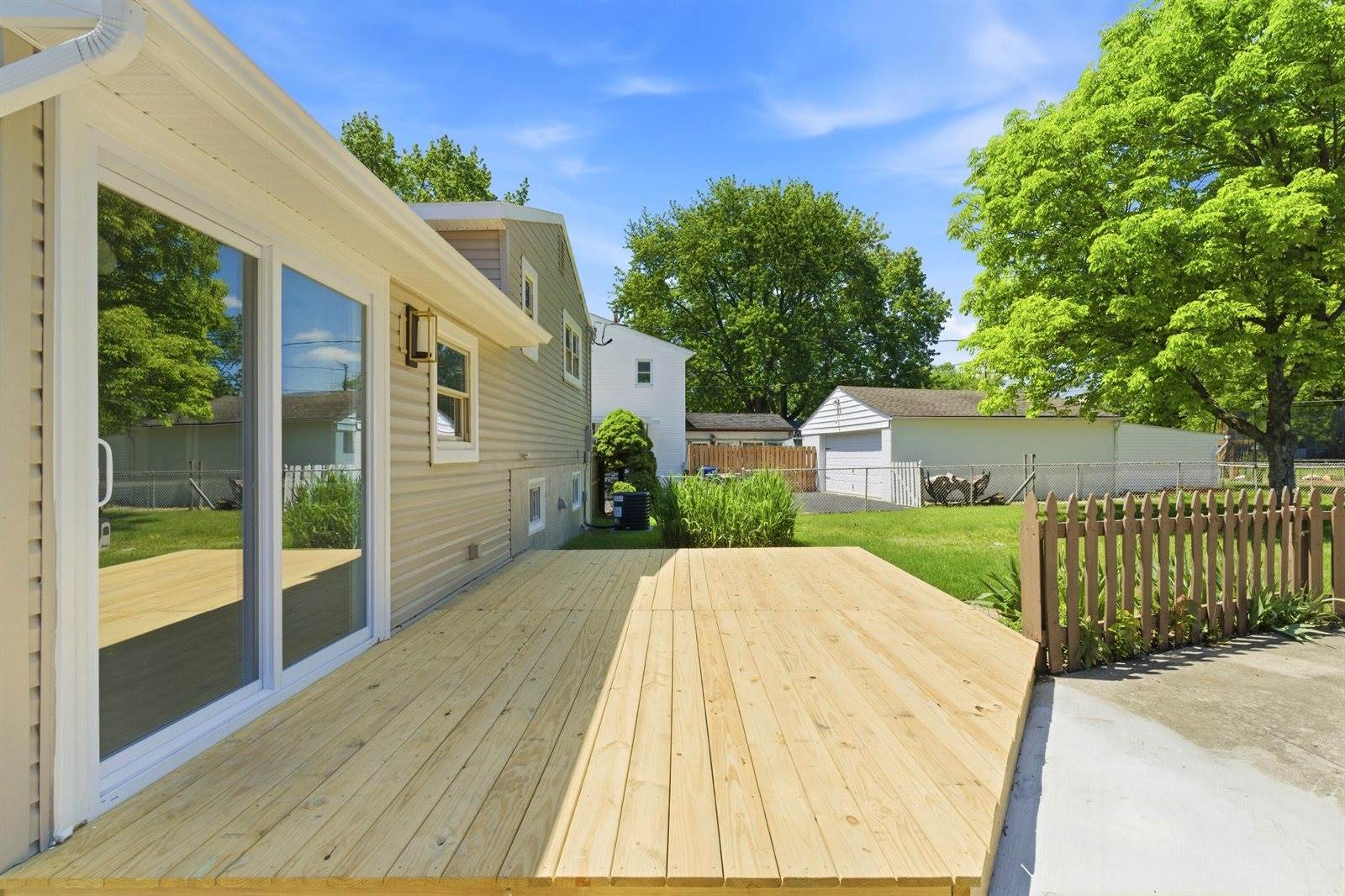 3640 Bolamo Drive, Westerville, OH 43081