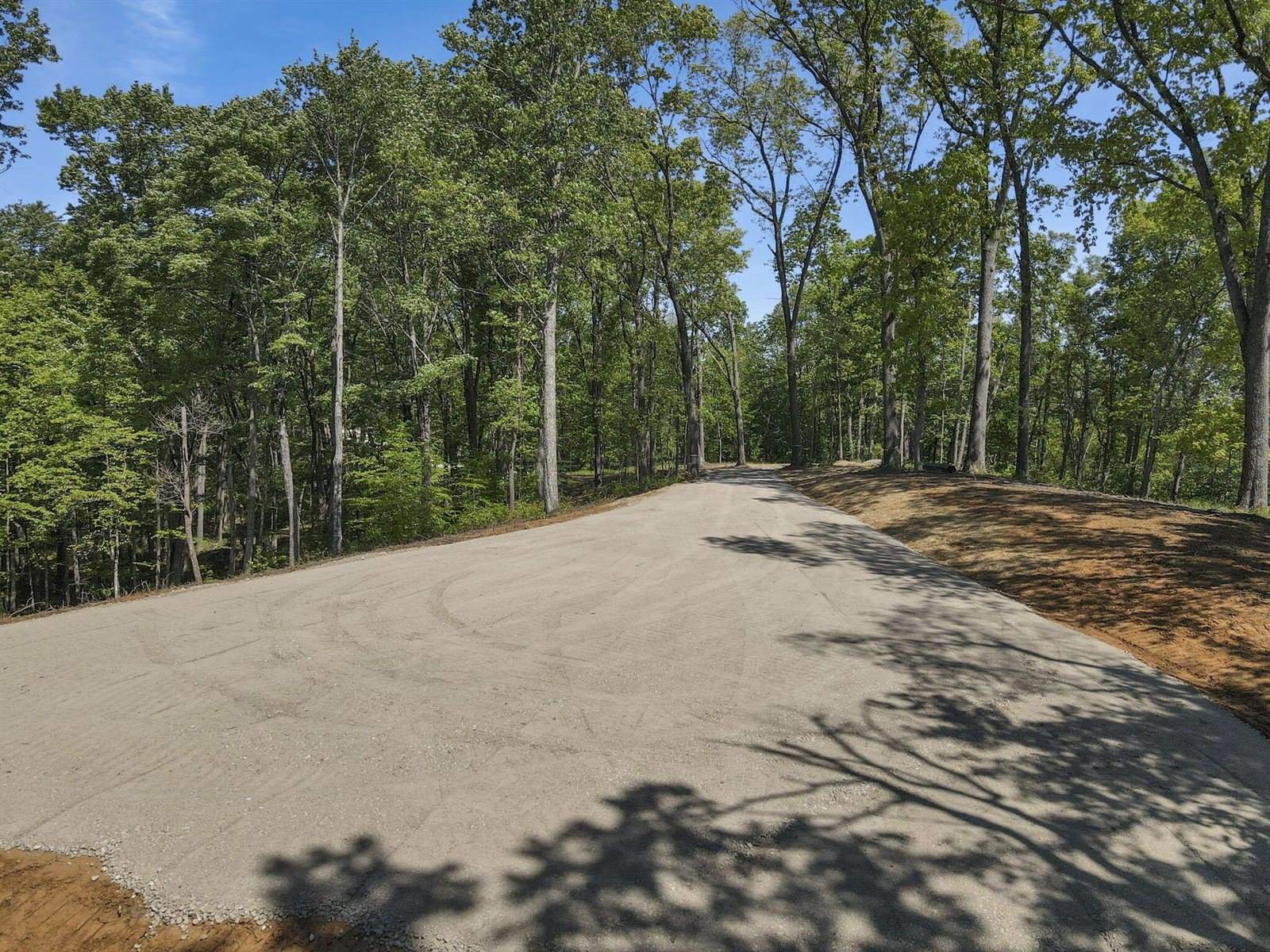 18573 Huggins Road, Logan, OH 43138