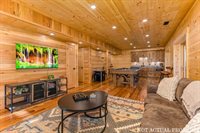 18573 Huggins Road, Logan, OH 43138