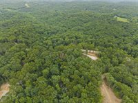 18573 Huggins Road, Logan, OH 43138