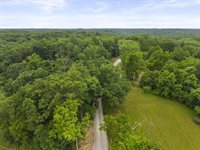 18573 Huggins Road, Logan, OH 43138