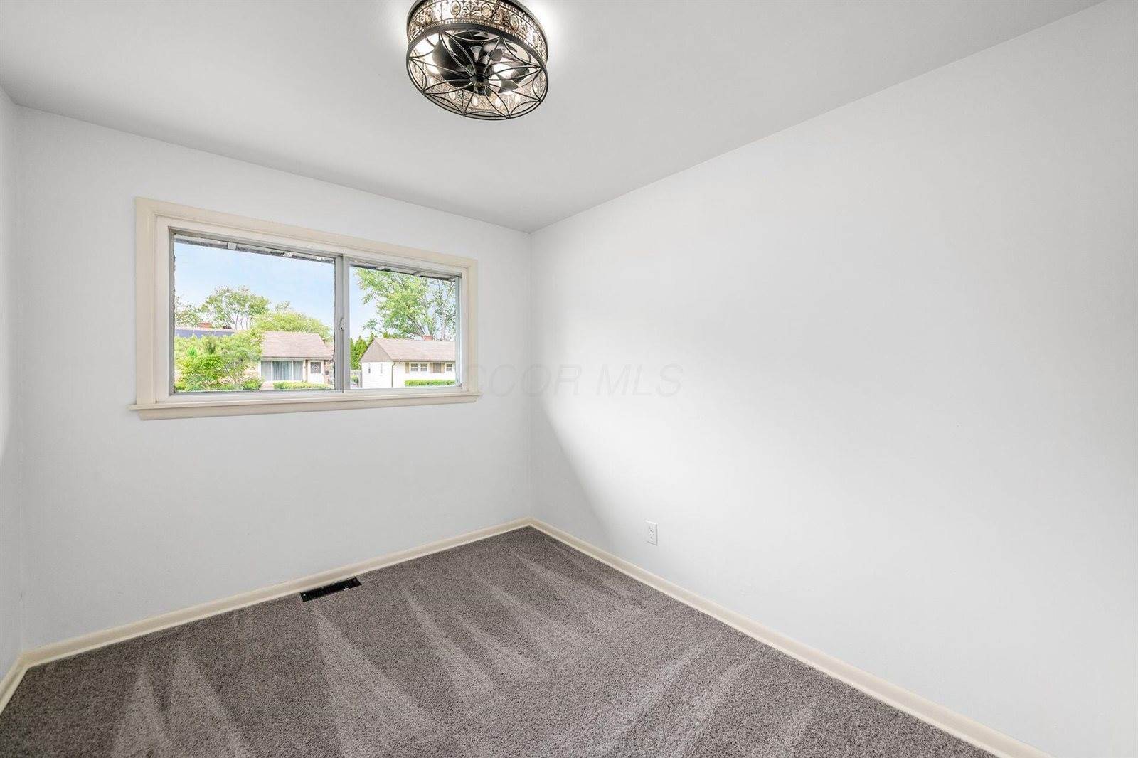 3285 Towers Court South, Columbus, OH 43227