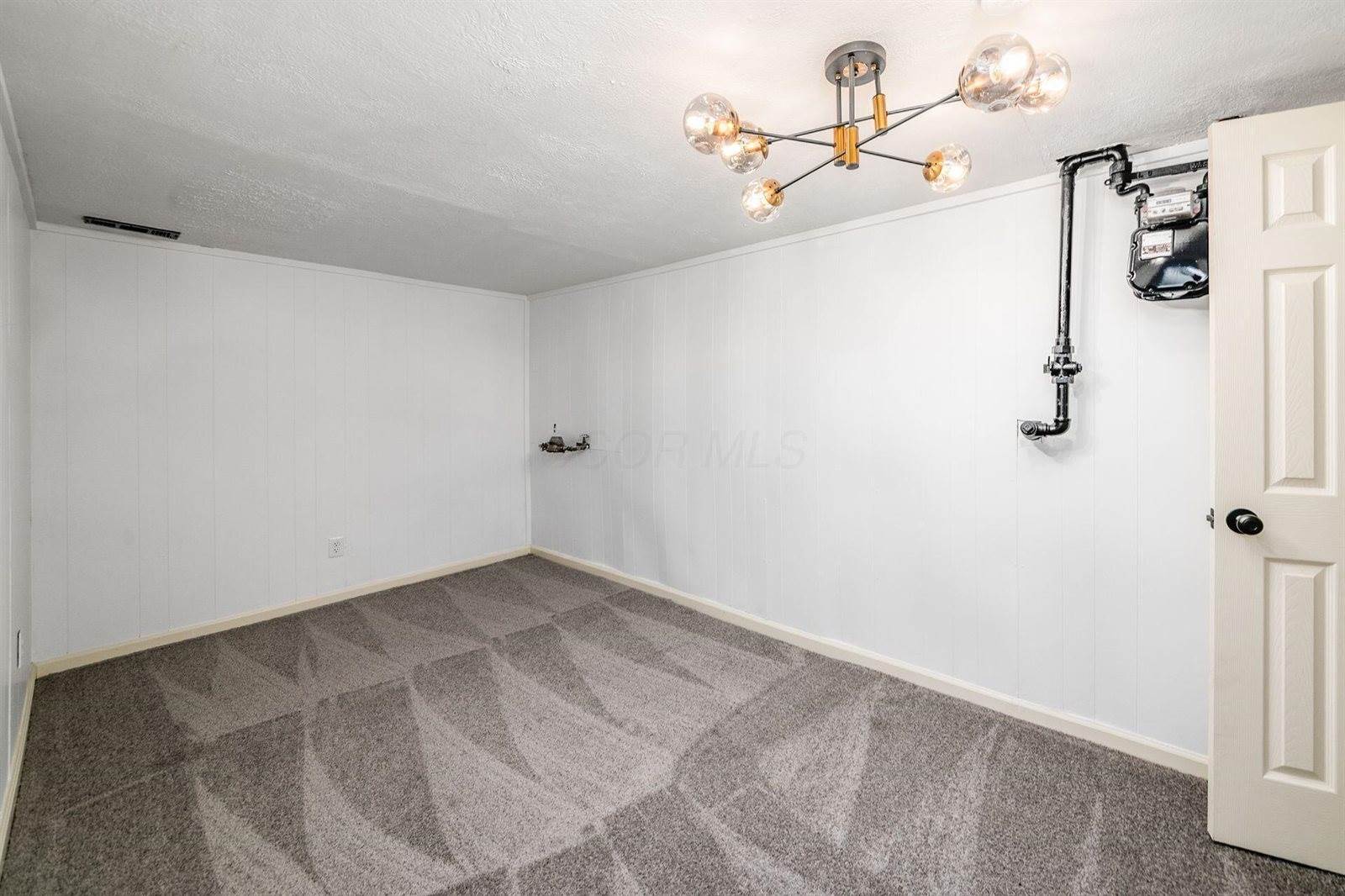 3285 Towers Court South, Columbus, OH 43227