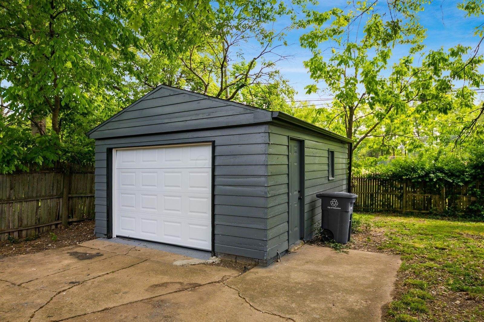 3285 Towers Court South, Columbus, OH 43227