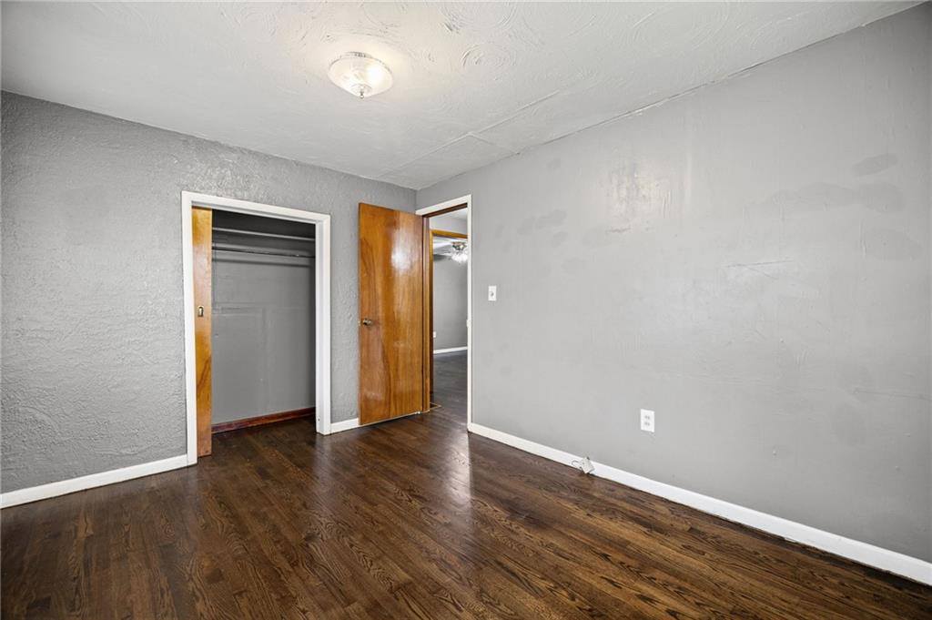 11517 Greenwood Street, Kansas City, MO 64134