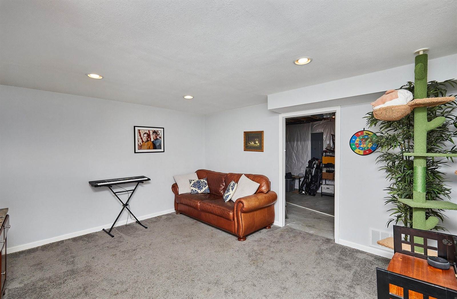 125 64th Street, West Des Moines, IA 50266