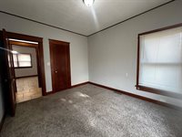 308 East 5th Ave, Arkansas City, KS 67005