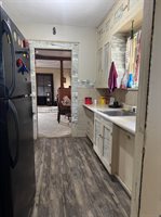 308 East 5th Ave, Arkansas City, KS 67005