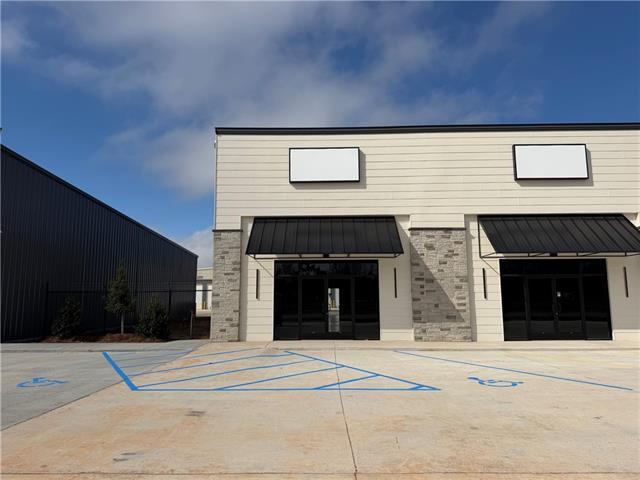 1100 SW Railroad Ave, Ponchatoula, LA 70454