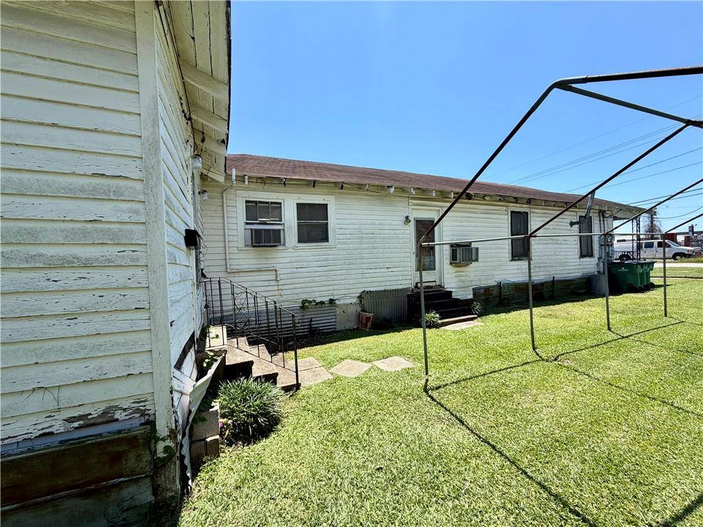 661,663,663 1/2 St. George Avenue, Jefferson, LA 70121