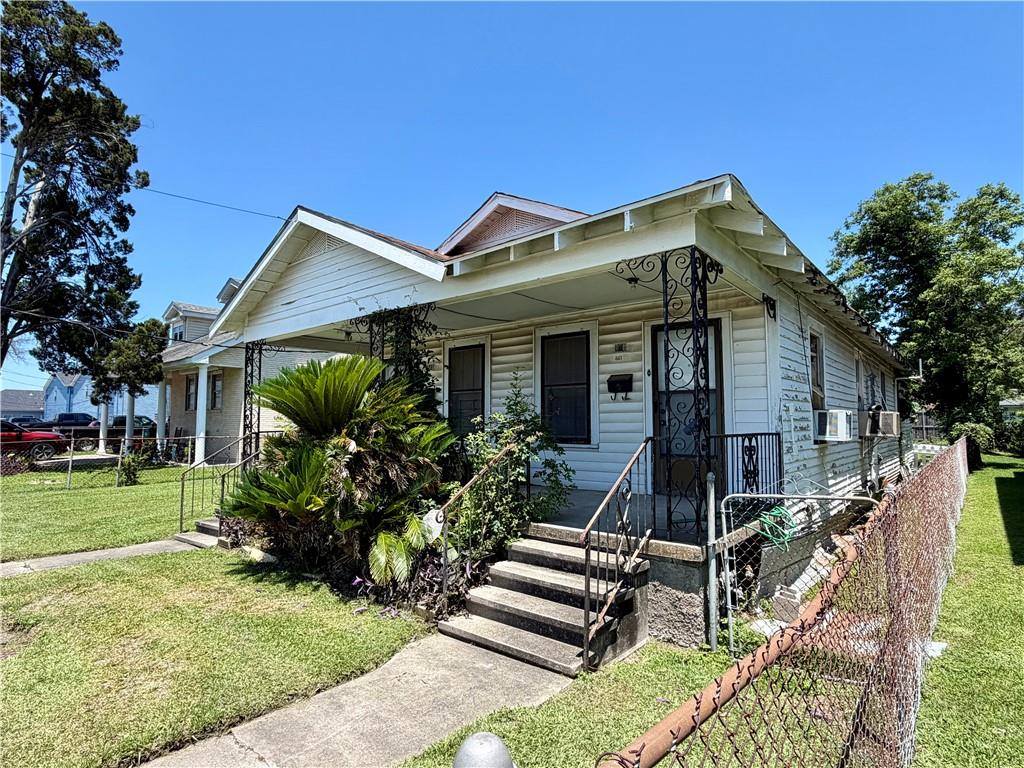 661,663,663 1/2 St. George Avenue, Jefferson, LA 70121