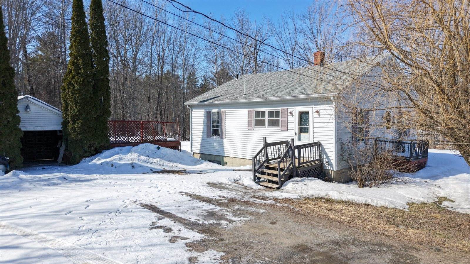 223 Coldbrook Road, Hampden, ME 04444