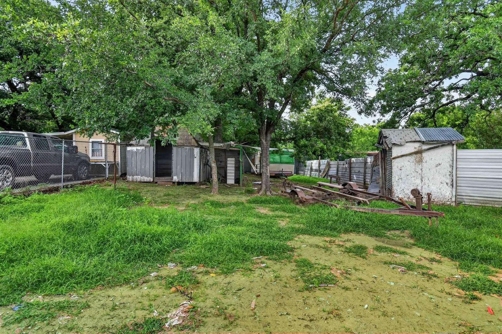 1107 SE 24th St, Mineral Wells, TX 76067