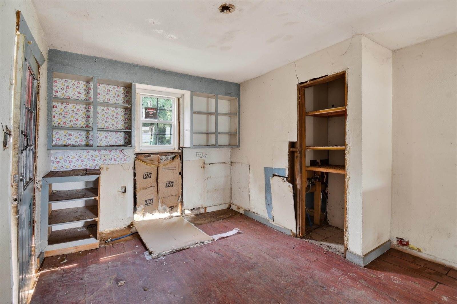 1107 SE 24th St, Mineral Wells, TX 76067