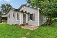 321 S 8th Ave, Out Of Area, TX 75860