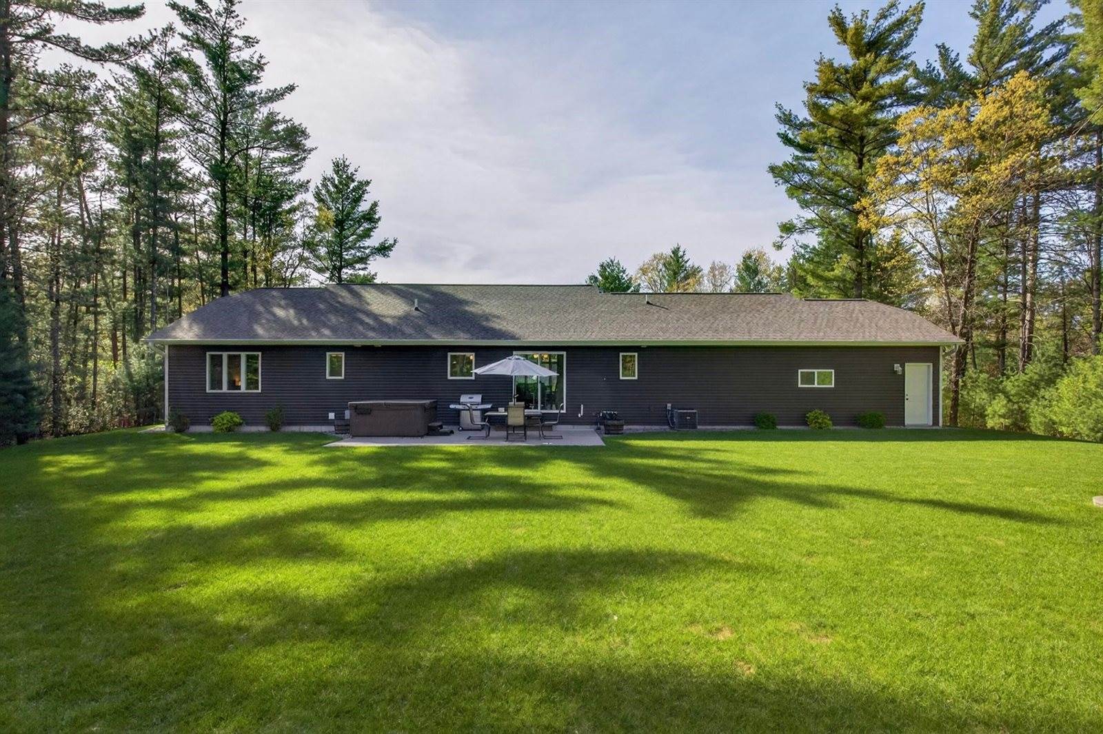 2430 Crystal Lane, Wisconsin Rapids, WI 54494