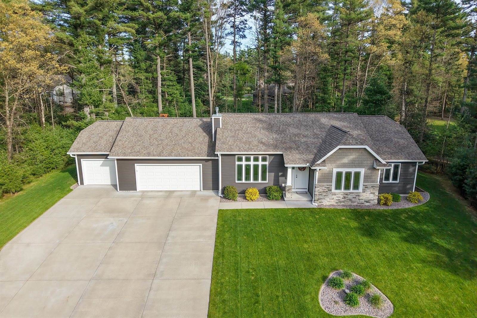 2430 Crystal Lane, Wisconsin Rapids, WI 54494
