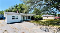 50 River Road, Howland, ME 04448