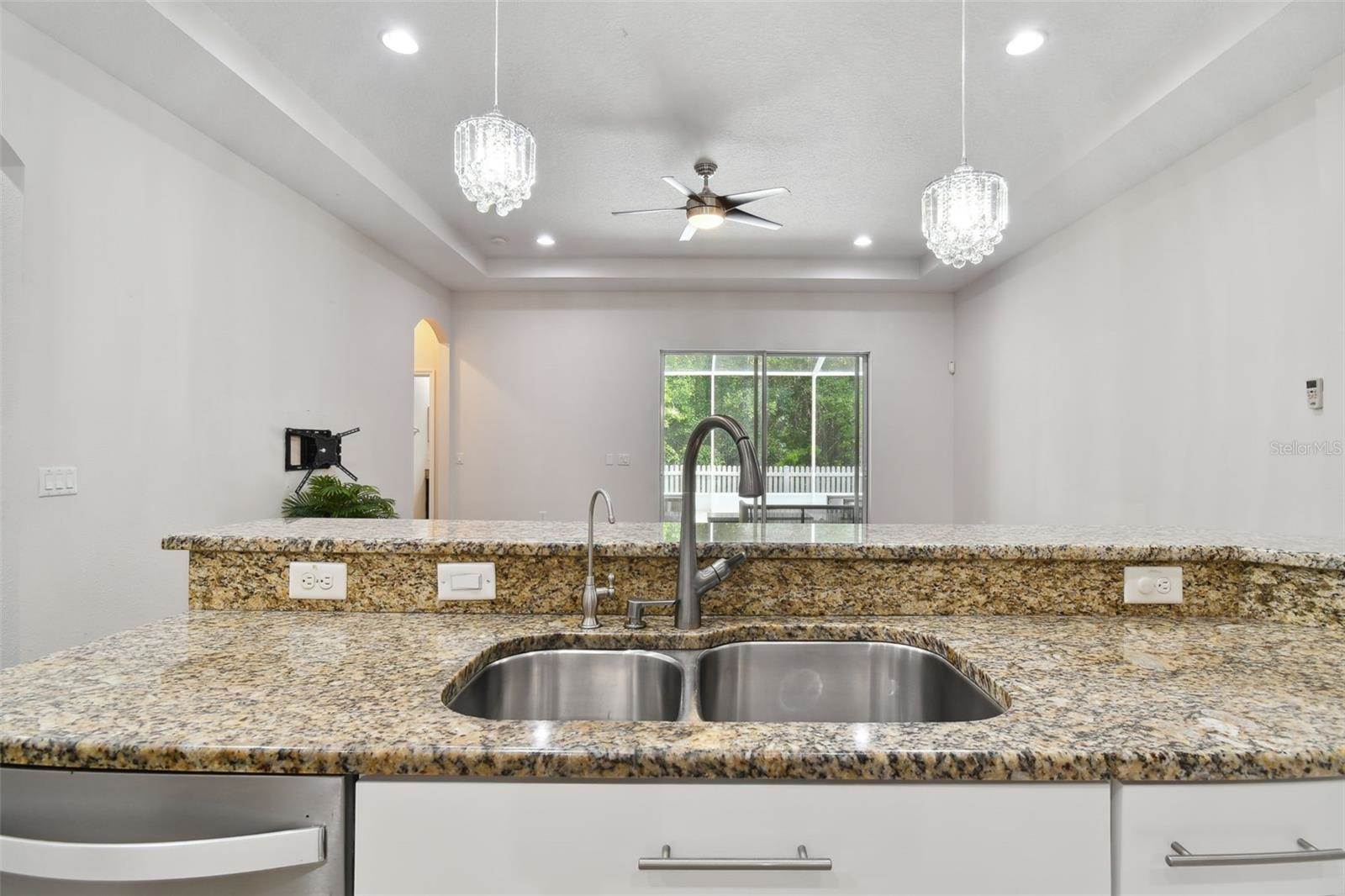 27806 Autumn Breeze Circle, Wesley Chapel, FL 33544