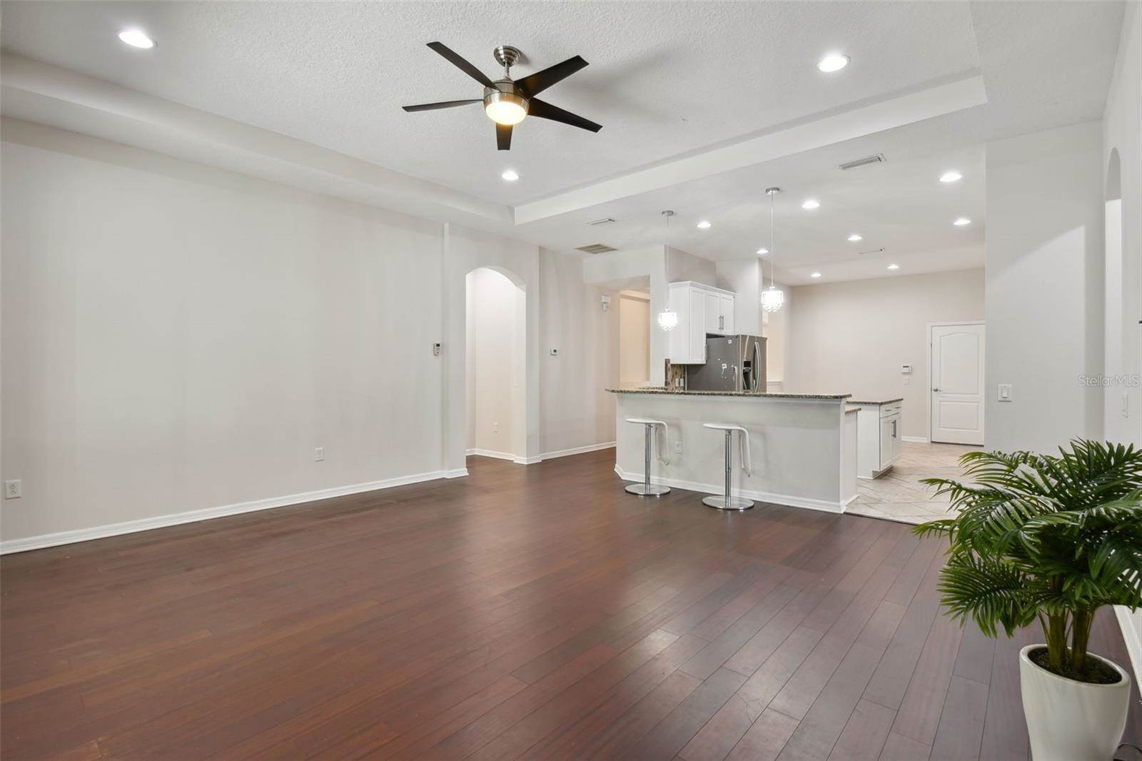 27806 Autumn Breeze Circle, Wesley Chapel, FL 33544