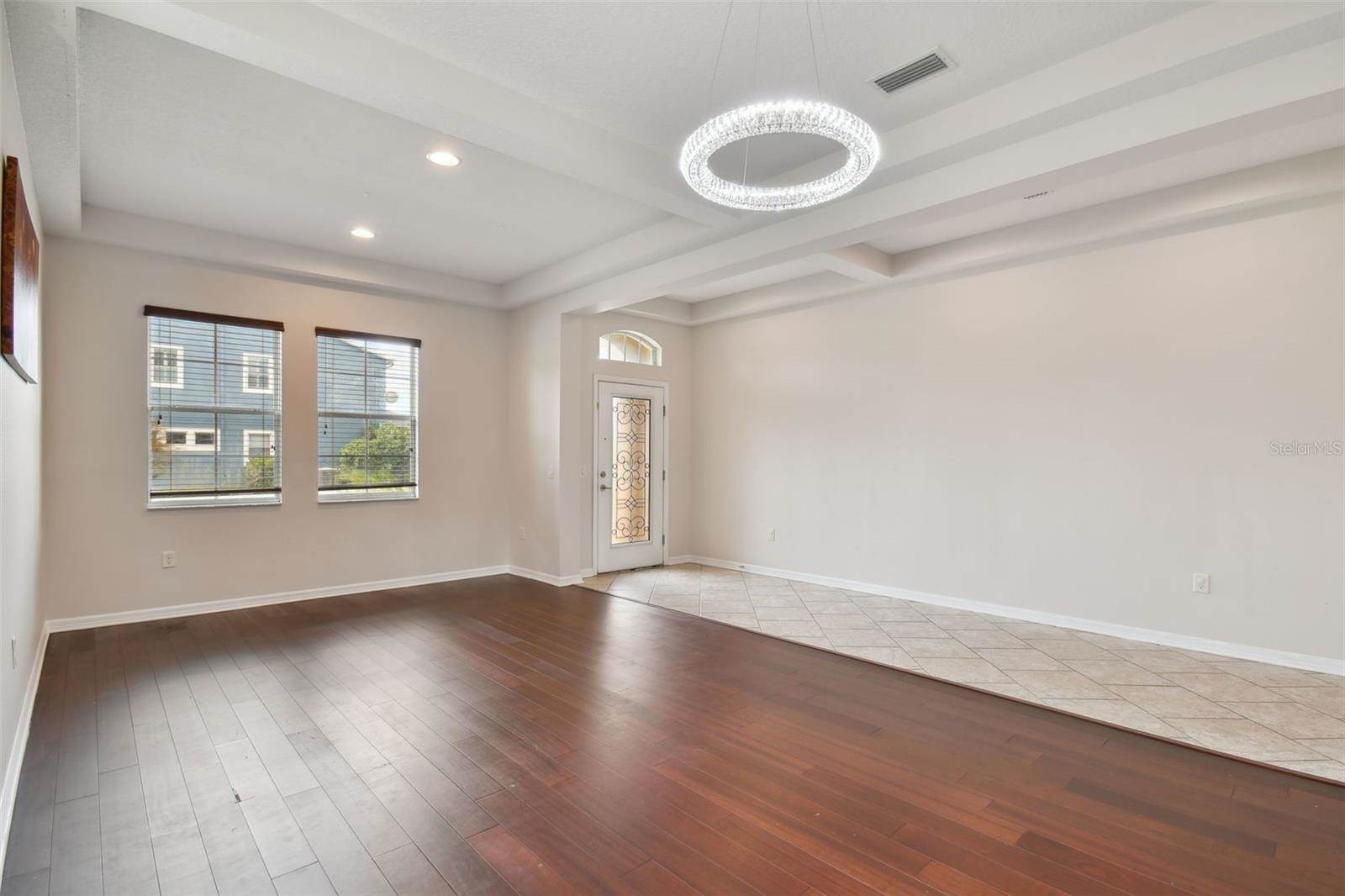 27806 Autumn Breeze Circle, Wesley Chapel, FL 33544