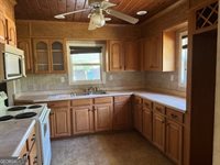 201 Davis Drive, Centerville, GA 31028