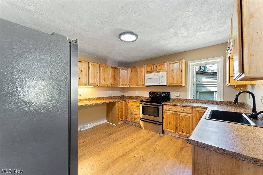 119 Main Street, Leetonia, OH 44431