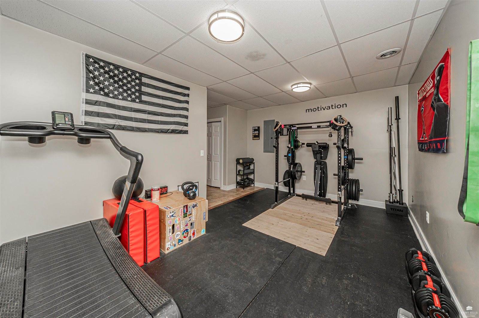 115 Harvard Pl, Manhattan, KS 66502